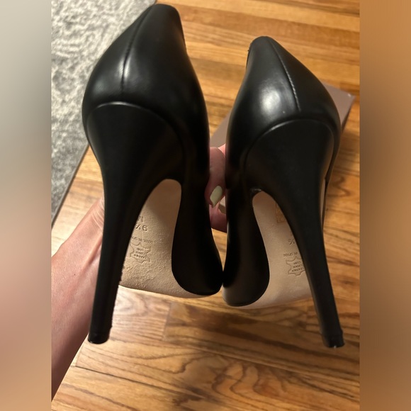 Jon Josef Anthropologie Leather Heels - Picture 15 of 15